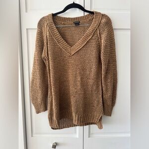 Club Monaco Camel Open Knit V-Neck Sweater Size S